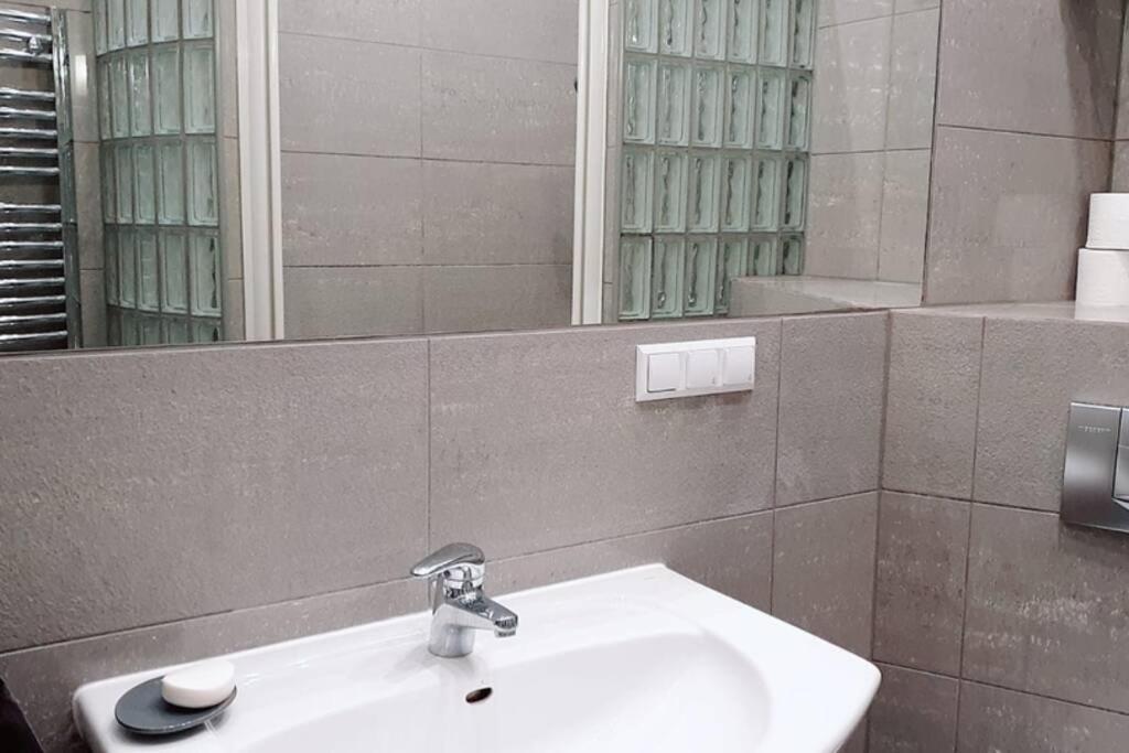 Bright&Comfy Apt -Few Min To Main Square Cracovie Extérieur photo